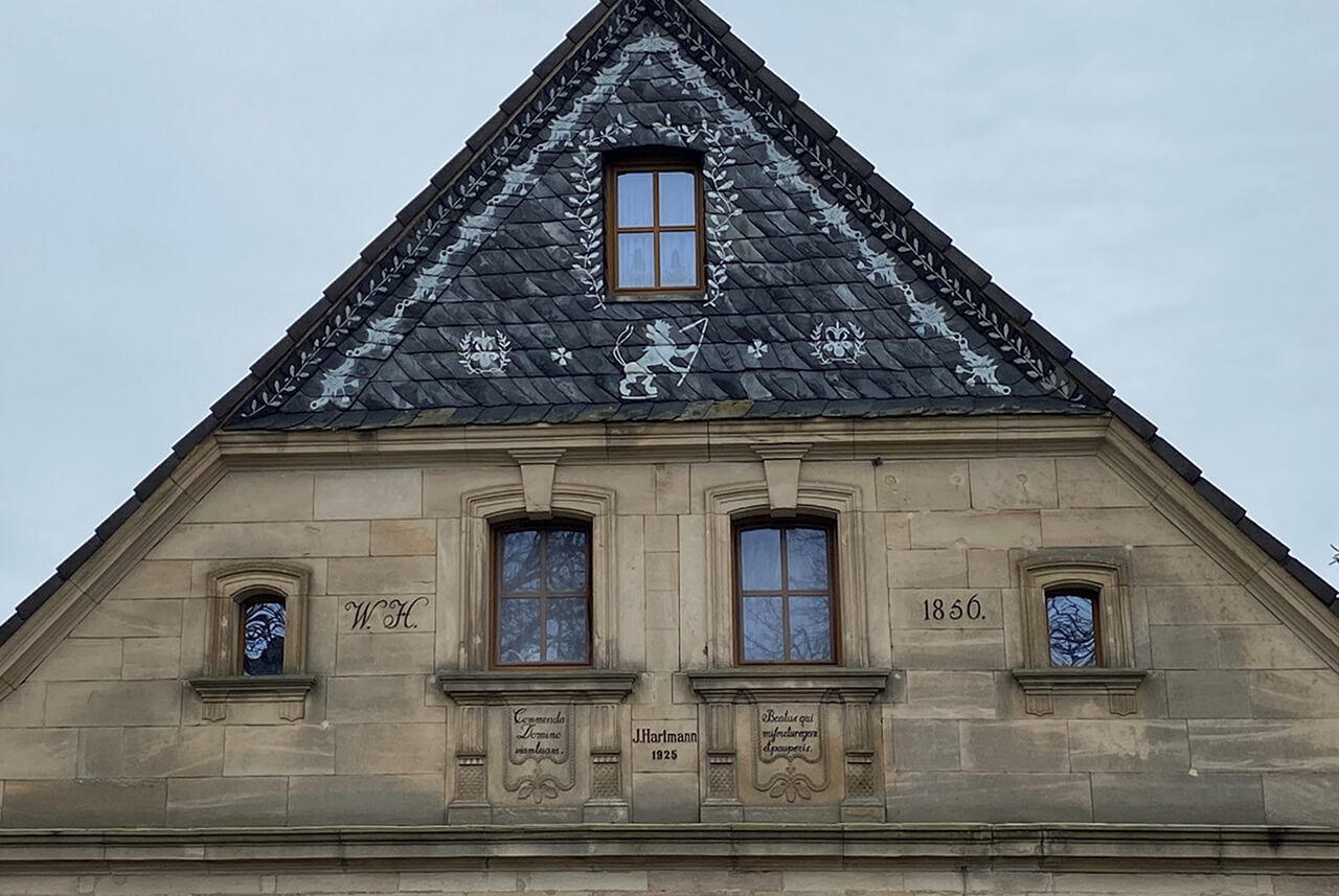 Fensterschürzen – Himmelkron, OT Gössenreuth 1